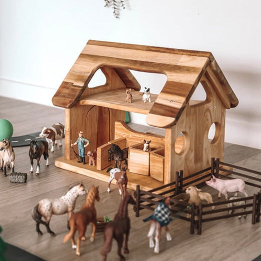 Qtoys | Wooden Horse Stable