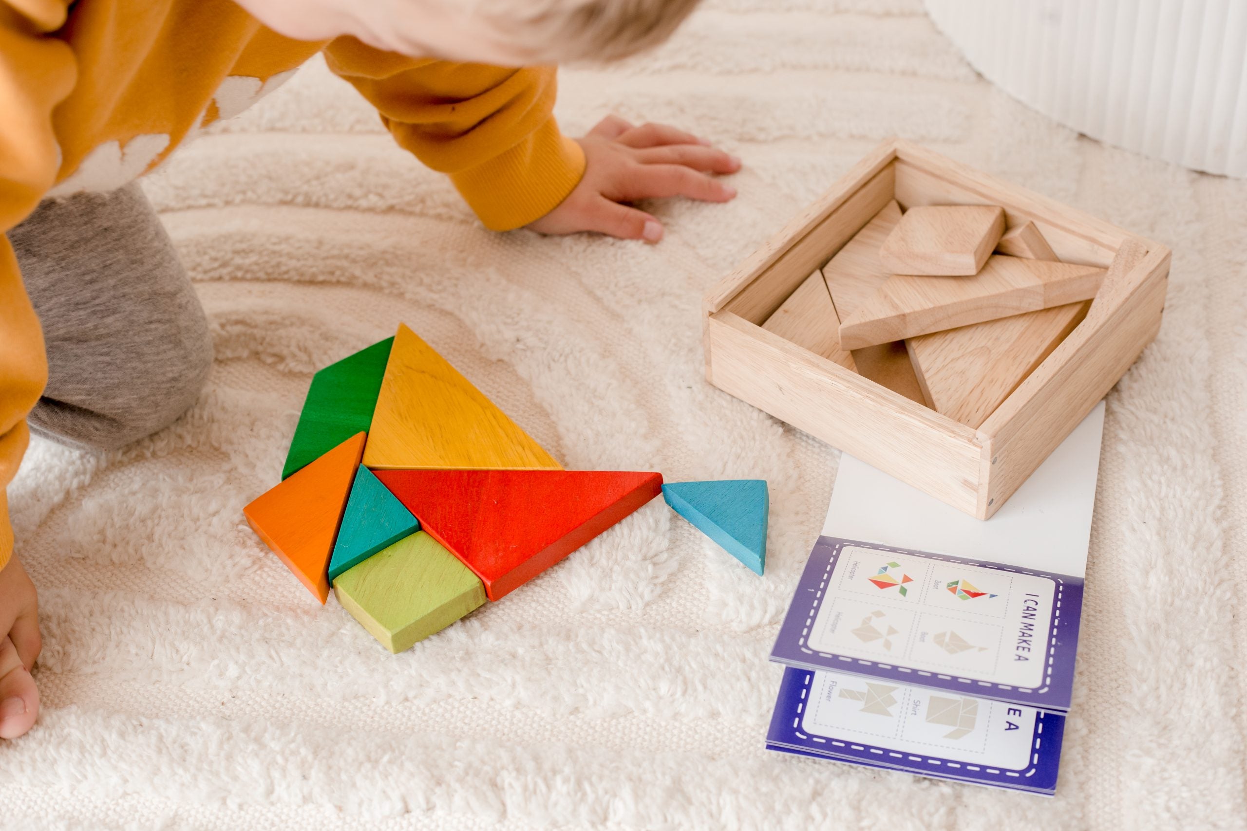 Qtoys | Double Tangram Puzzle Set – Fairplay