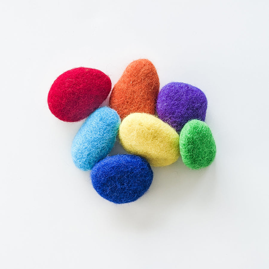 Colourful felt pebble set for toddlers. 