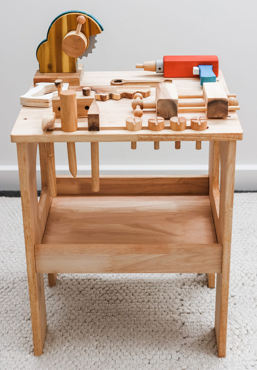 Qtoys | Wooden Work Bench and Tools