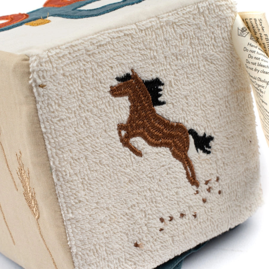 Fabelab | Organic Cotton Fabric Cube - Farm