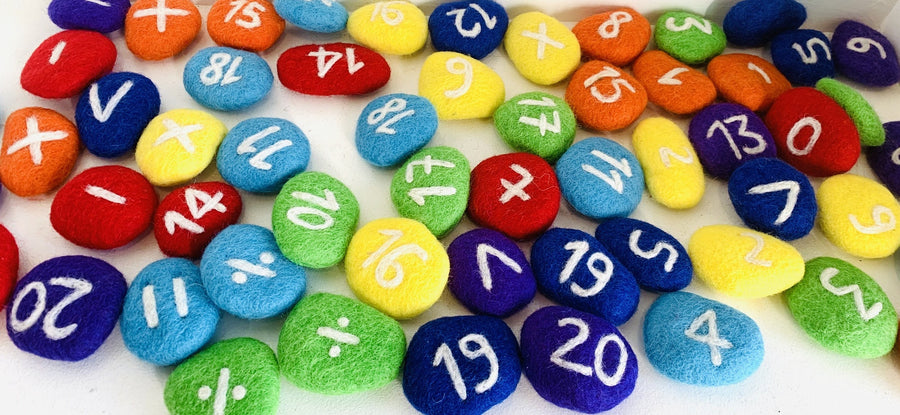 Rainbow Felt Pebble Set | Number