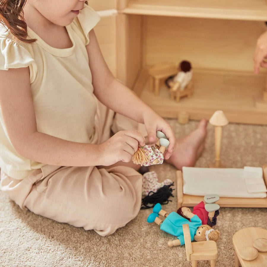 Plan Toys | Victorian Dollhouse Furniture Set