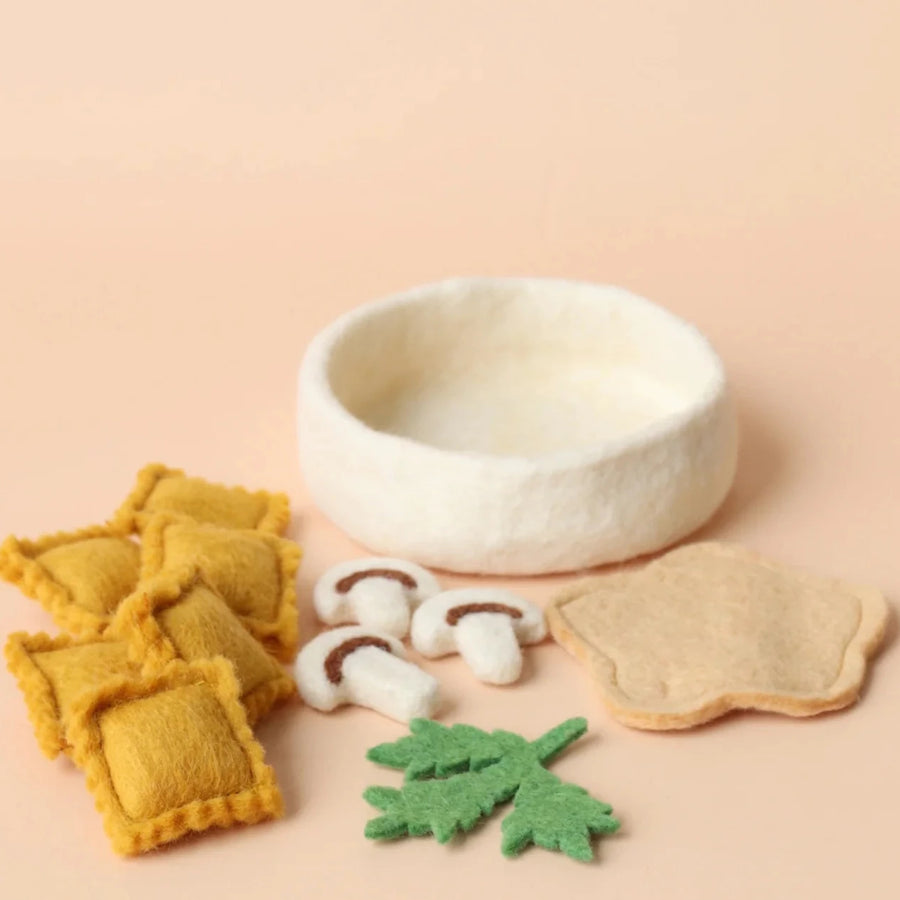 Juni Moon | Felt Food - Creamy Mushroom Pasta Set (12 pc)