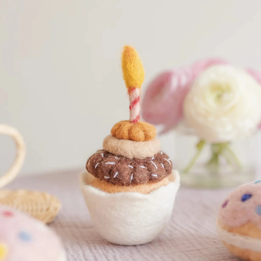 juni moon felt cupcake