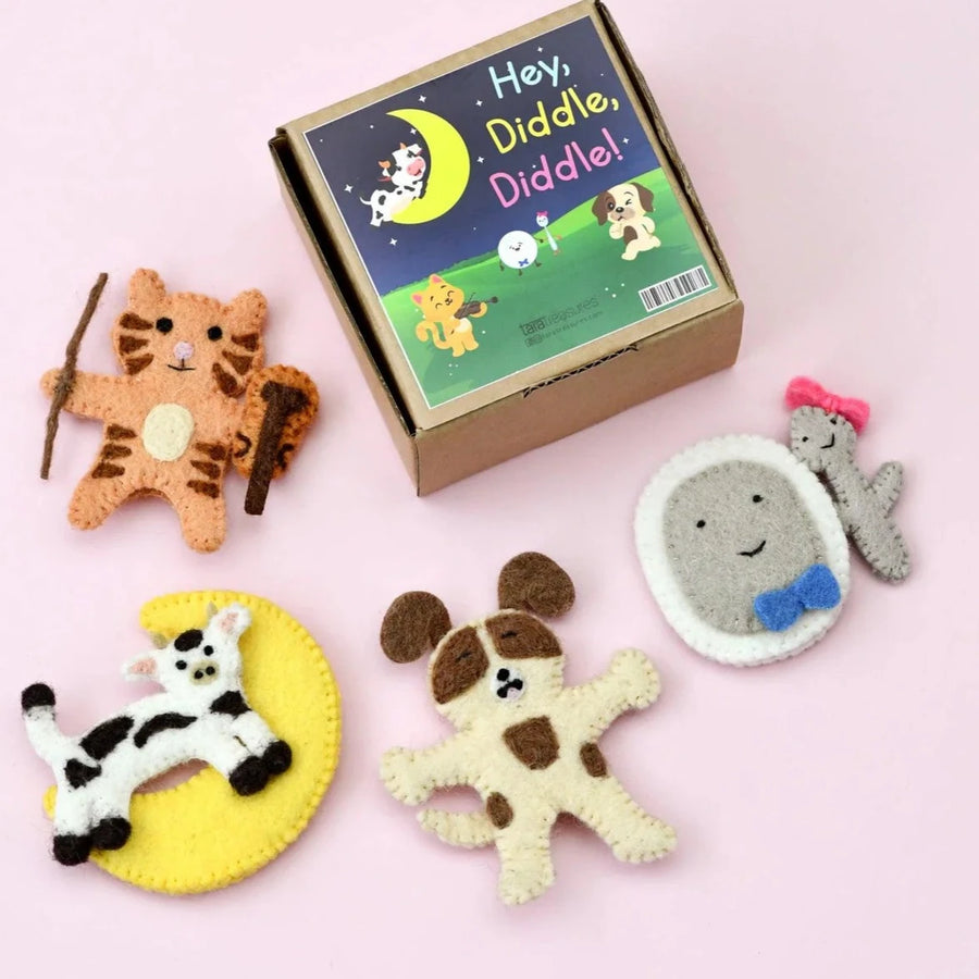 Tara Treasures | Finger Puppet Set - Hey Diddle Diddle Nursery Rhyme