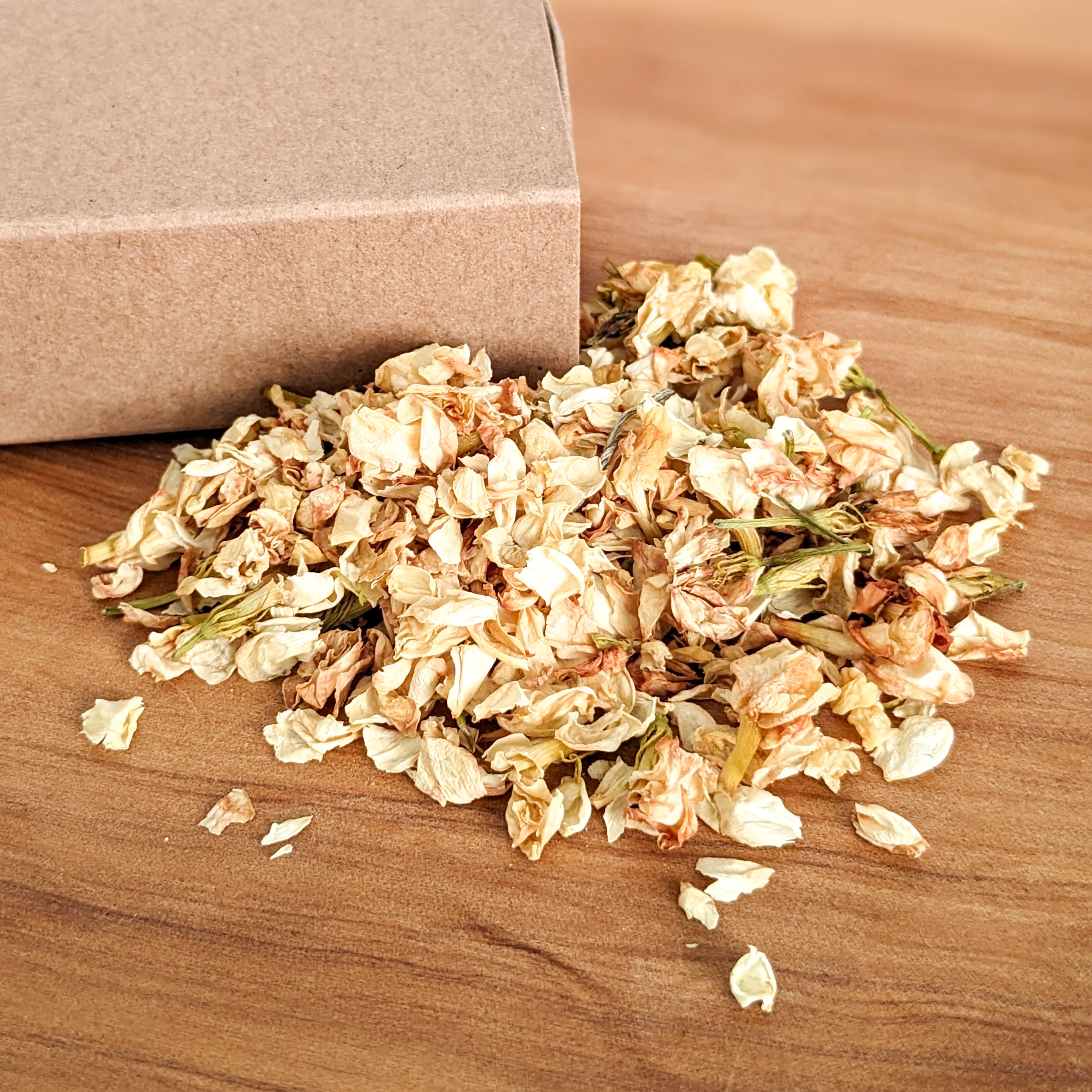 Natural Treasures Flower Confetti Jasmine Flowers Fairplay