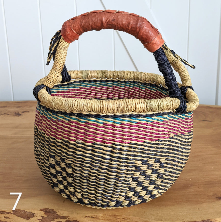 Small Foraging Bolga Basket - Patterned Designs