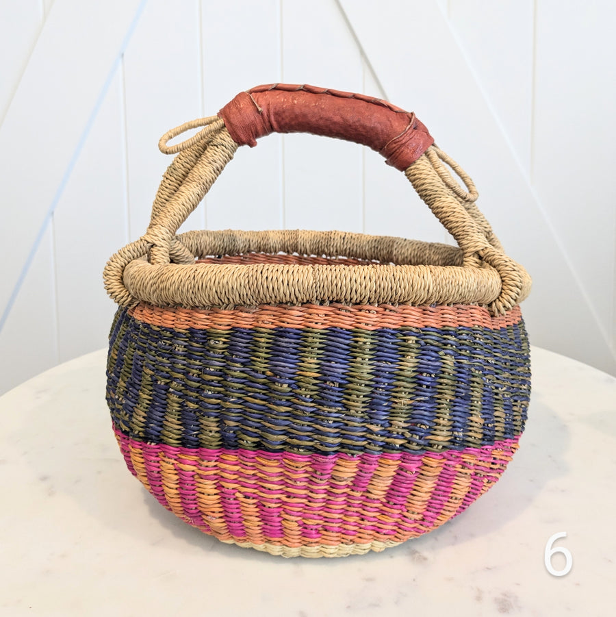 Small Foraging Bolga Basket - Patterned Designs