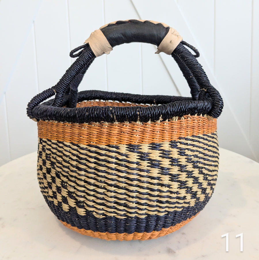 Small Foraging Bolga Basket - Patterned Designs