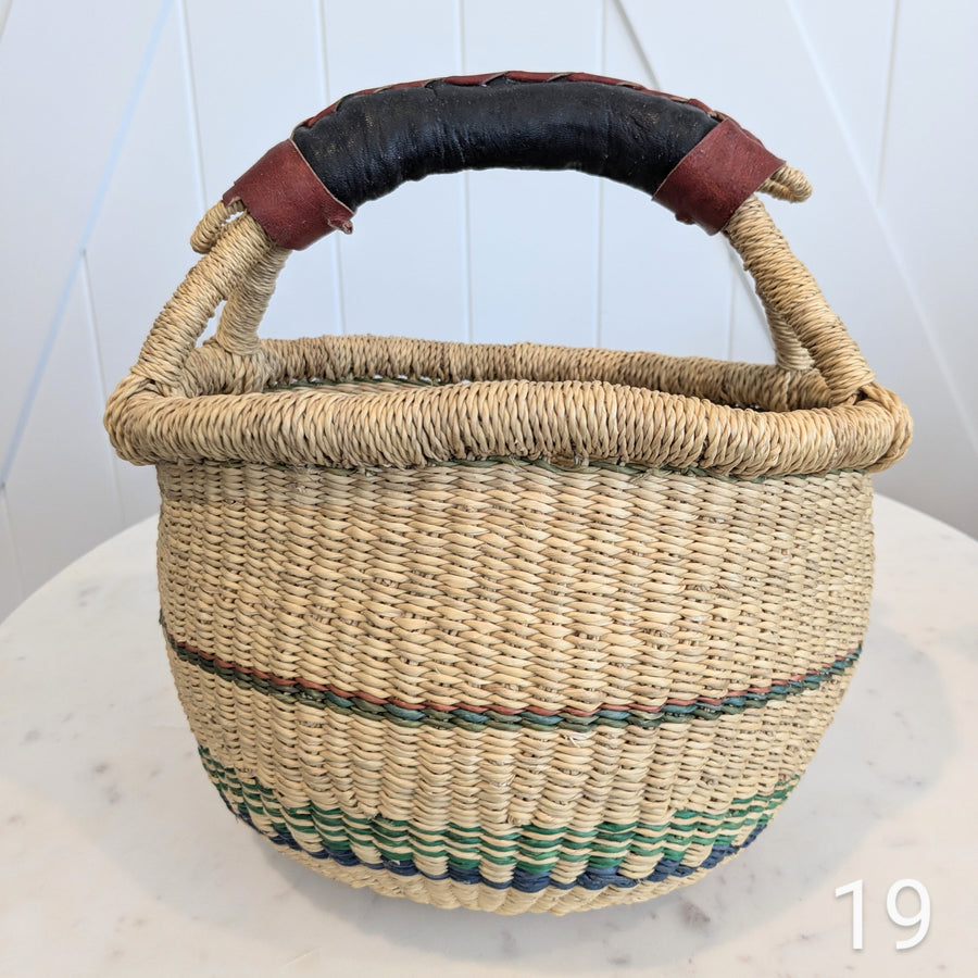 Small Foraging Bolga Basket - Patterned Designs