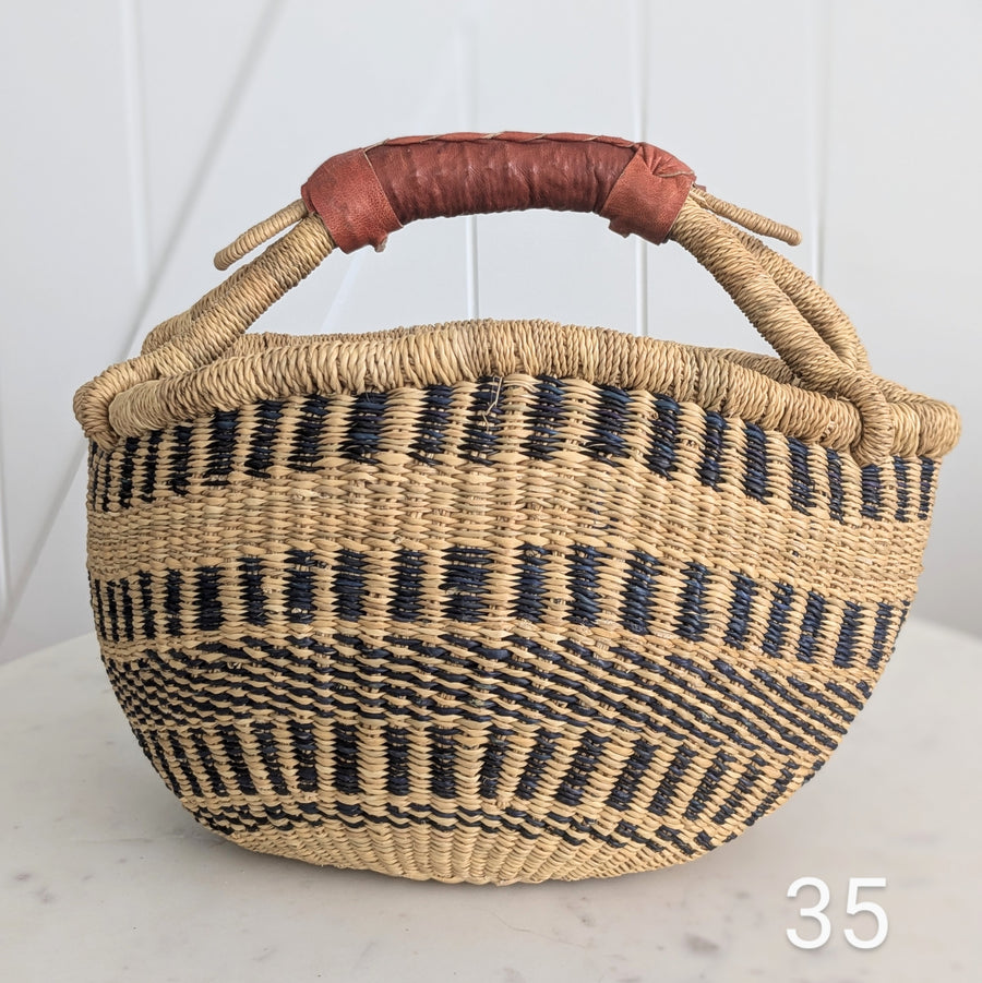 Small Foraging Bolga Basket - Patterned Designs