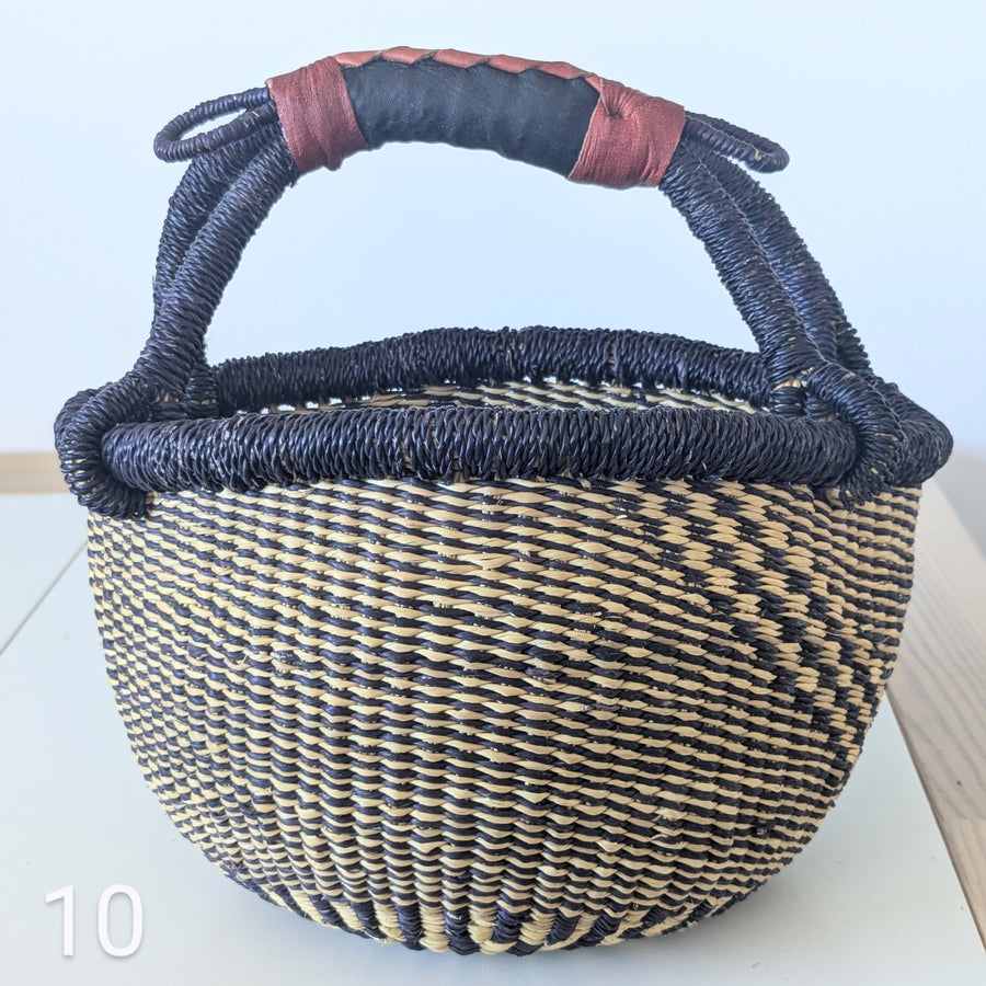 Small Foraging Bolga Basket - Patterned Designs