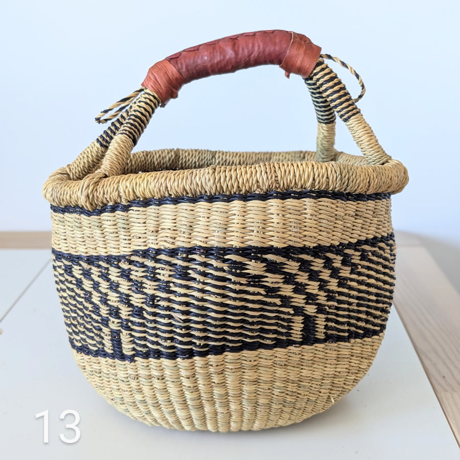 Small Foraging Bolga Basket - Patterned Designs