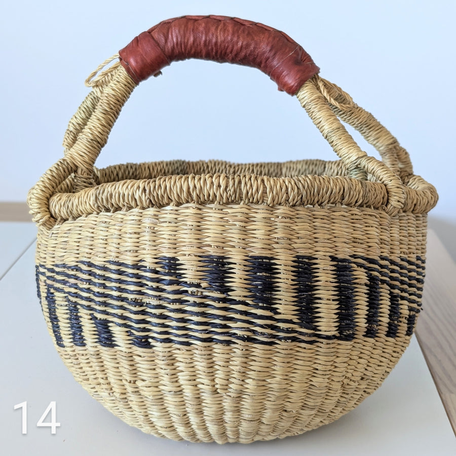 Small Foraging Bolga Basket - Patterned Designs