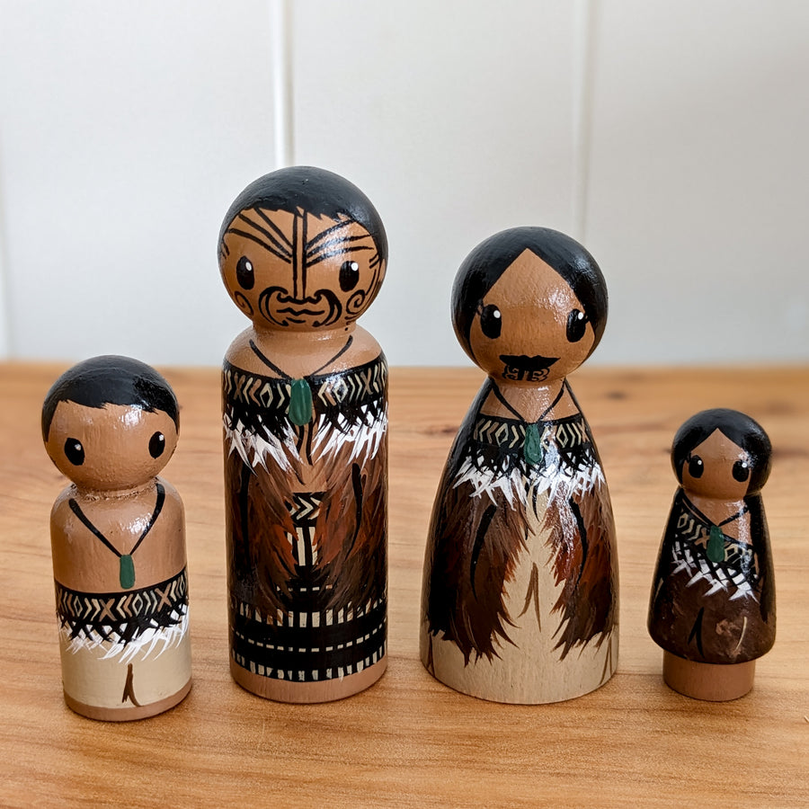 Peg Doll Sets - Māori Whānau