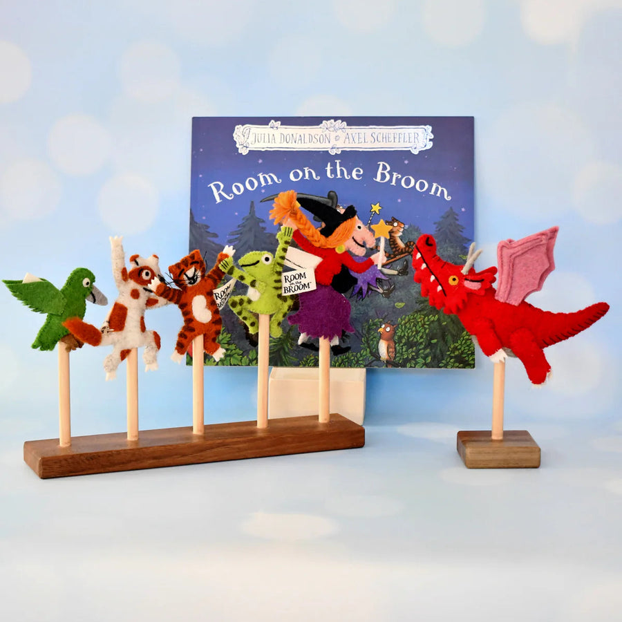 Tara Treasures | Finger Puppet Set - Room on the Broom