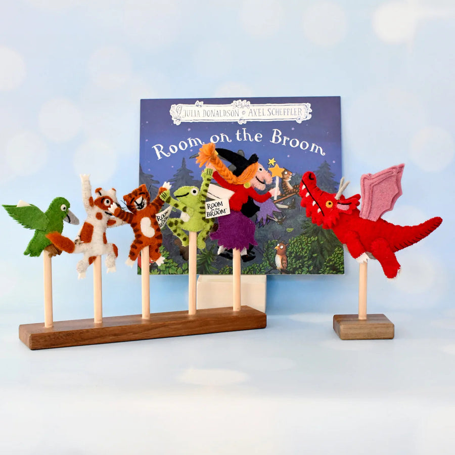 Tara Treasures | Finger Puppet Set - Room on the Broom