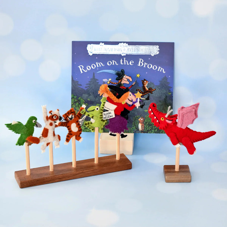 Tara Treasures | Finger Puppet Set - Room on the Broom