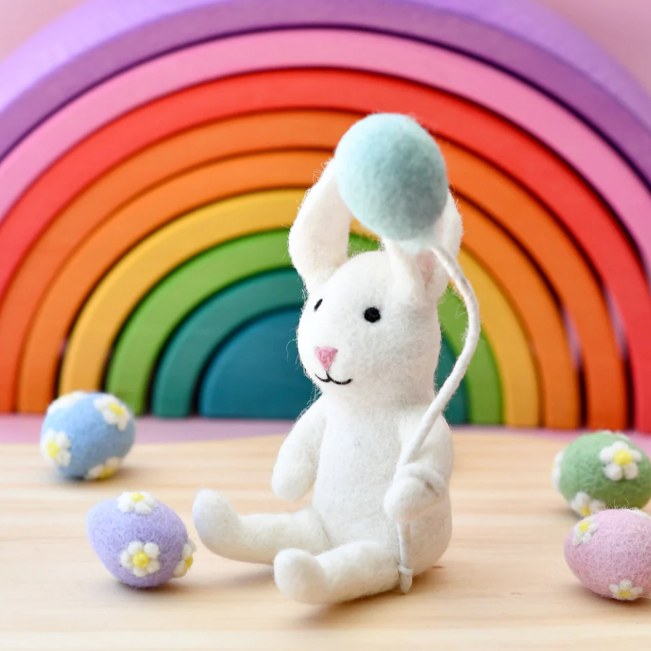 Tara Treasures | Felt Bunny Rabbit Toy with Celebration Balloon – Fairplay