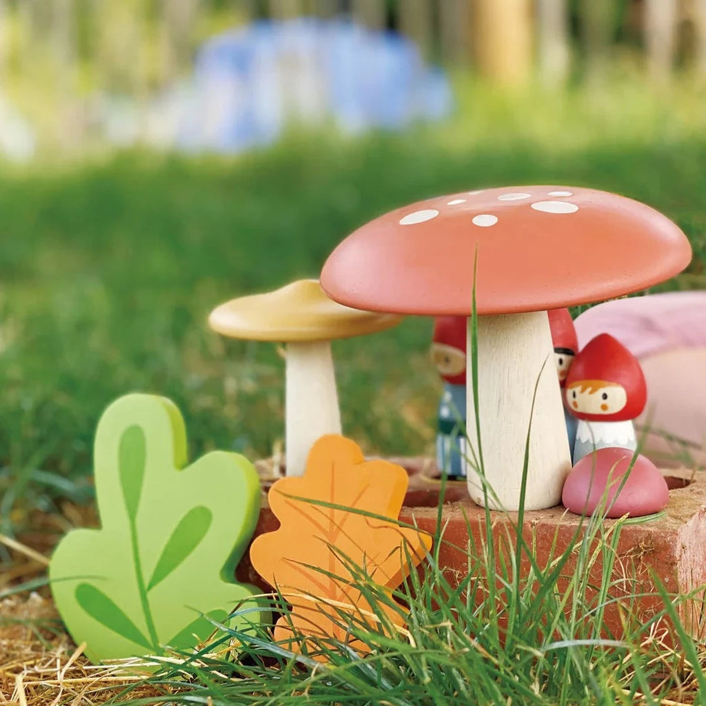 Tender Leaf Toys | Woodland Gnome Play Set