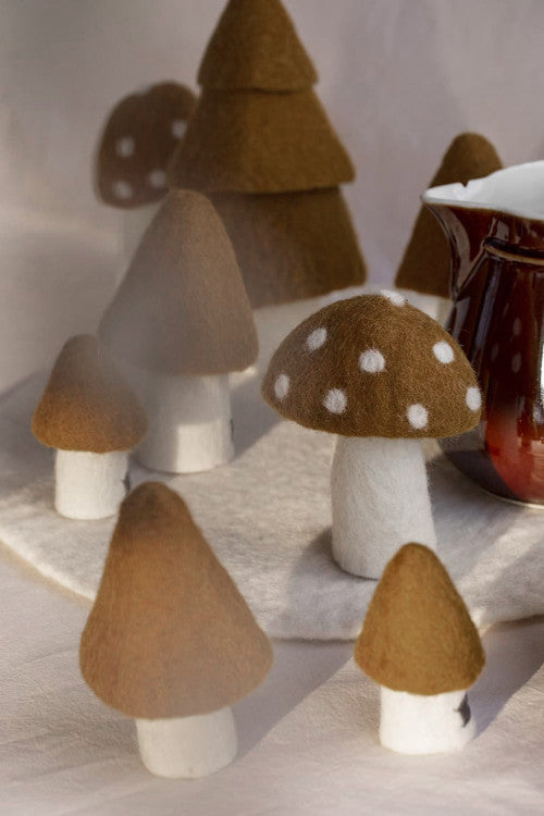 Muskhane Felt Dotty Mushrooms | Mangrove