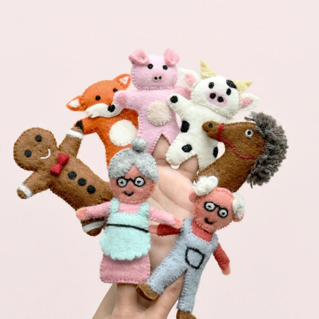 Tara Treasures | The Gingerbread Man Puppet Set