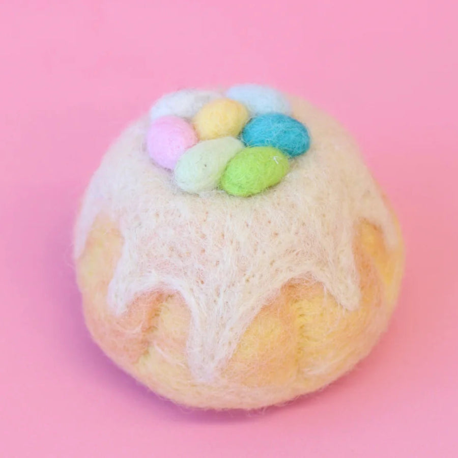 Juni Moon | Felt Food - Easter Sponge Cakes