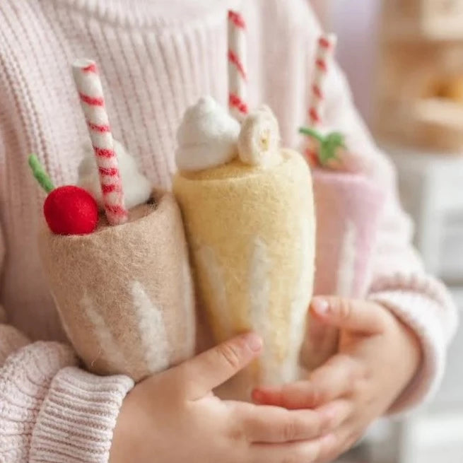 juni moon play food