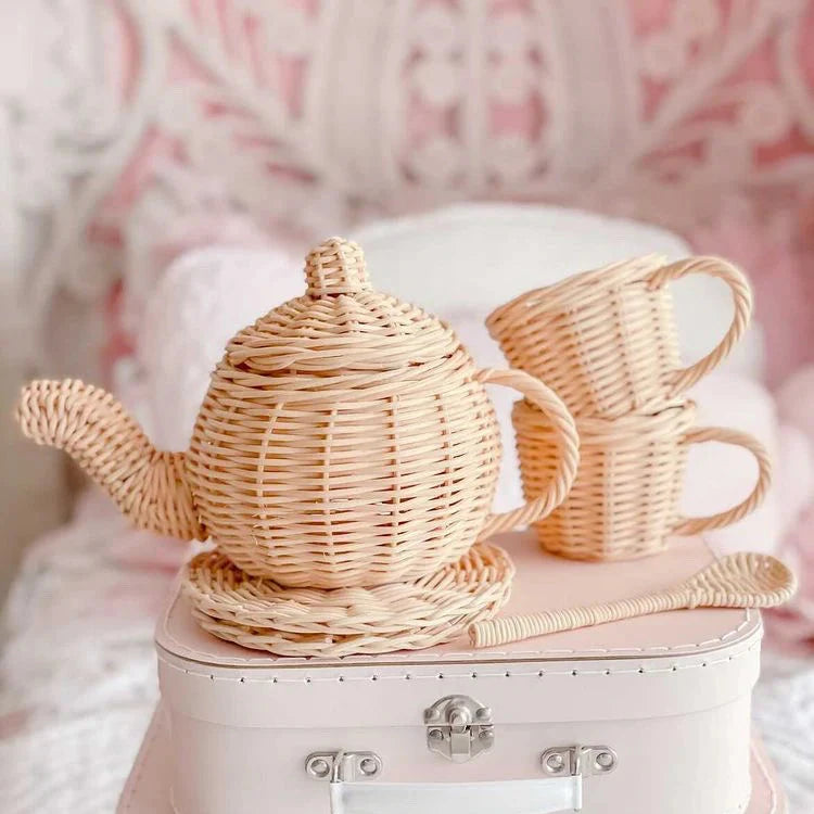 Juni Moon | Rattan Tea Set