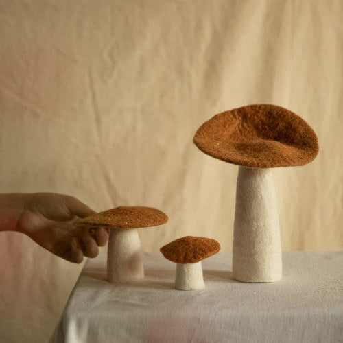 Muskhane Felt Mushrooms | Caramel