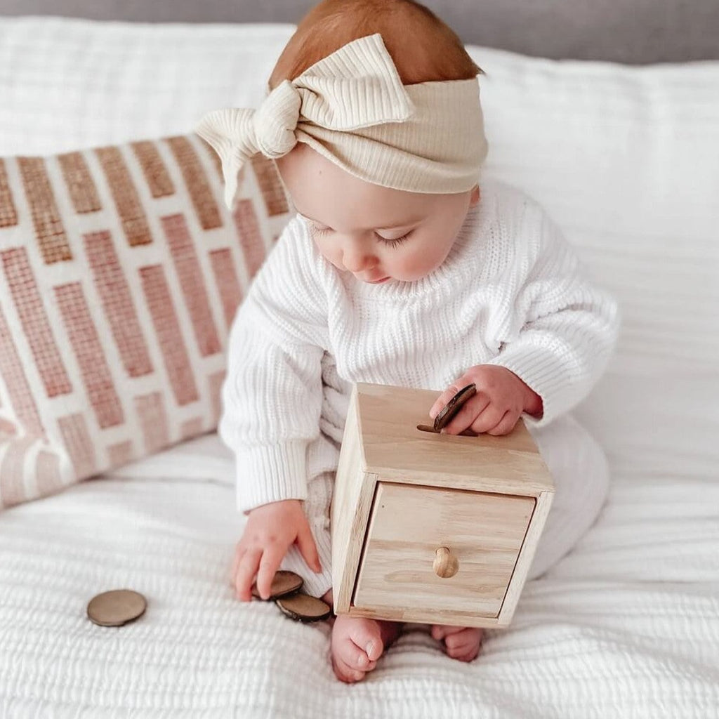 qtoys montessori disc post box