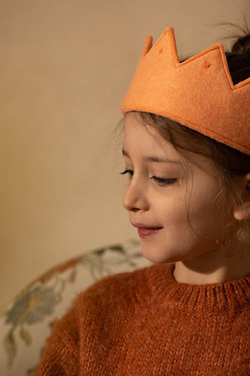 Muskhane Felt Crown | Rani - with stars (4 colours)