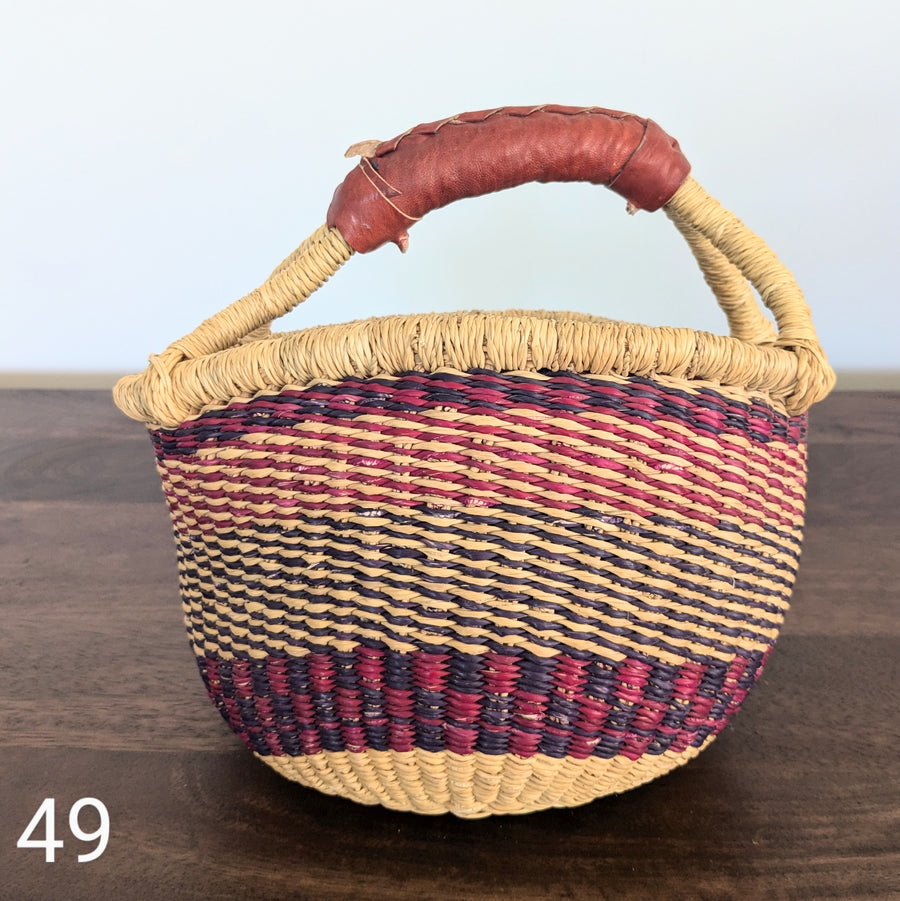 Small Foraging Bolga Basket - Patterned Designs