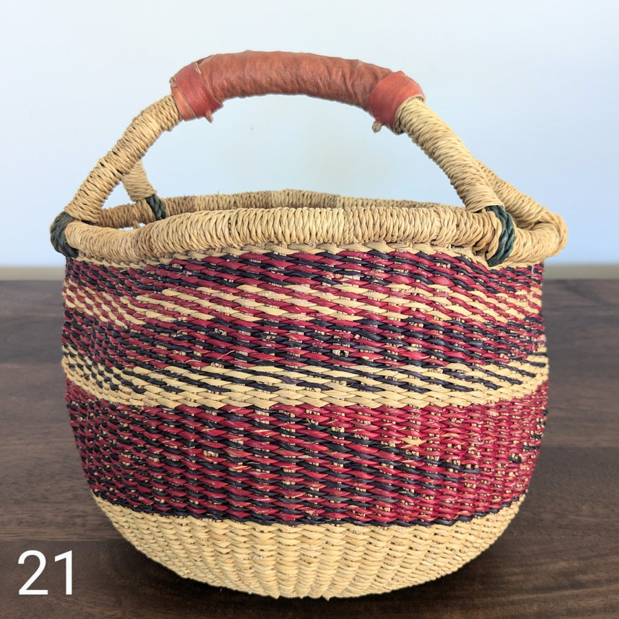 Small Foraging Bolga Basket - Patterned Designs