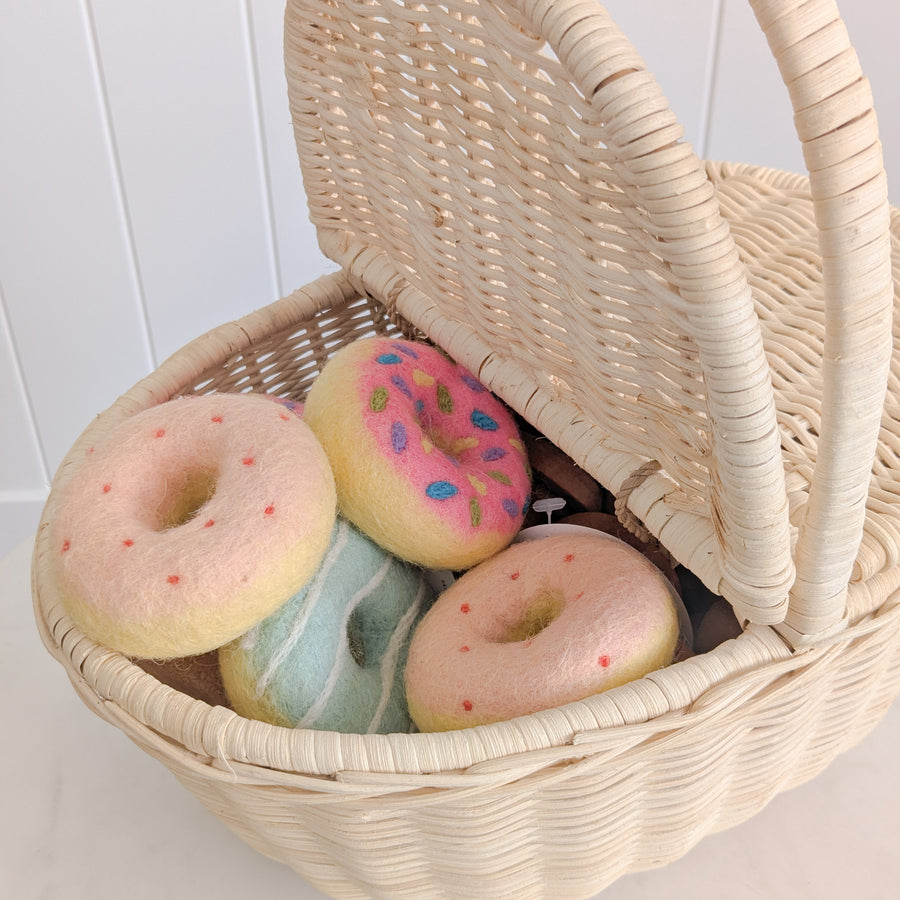 Rattan Picnic Baskets - SECOND