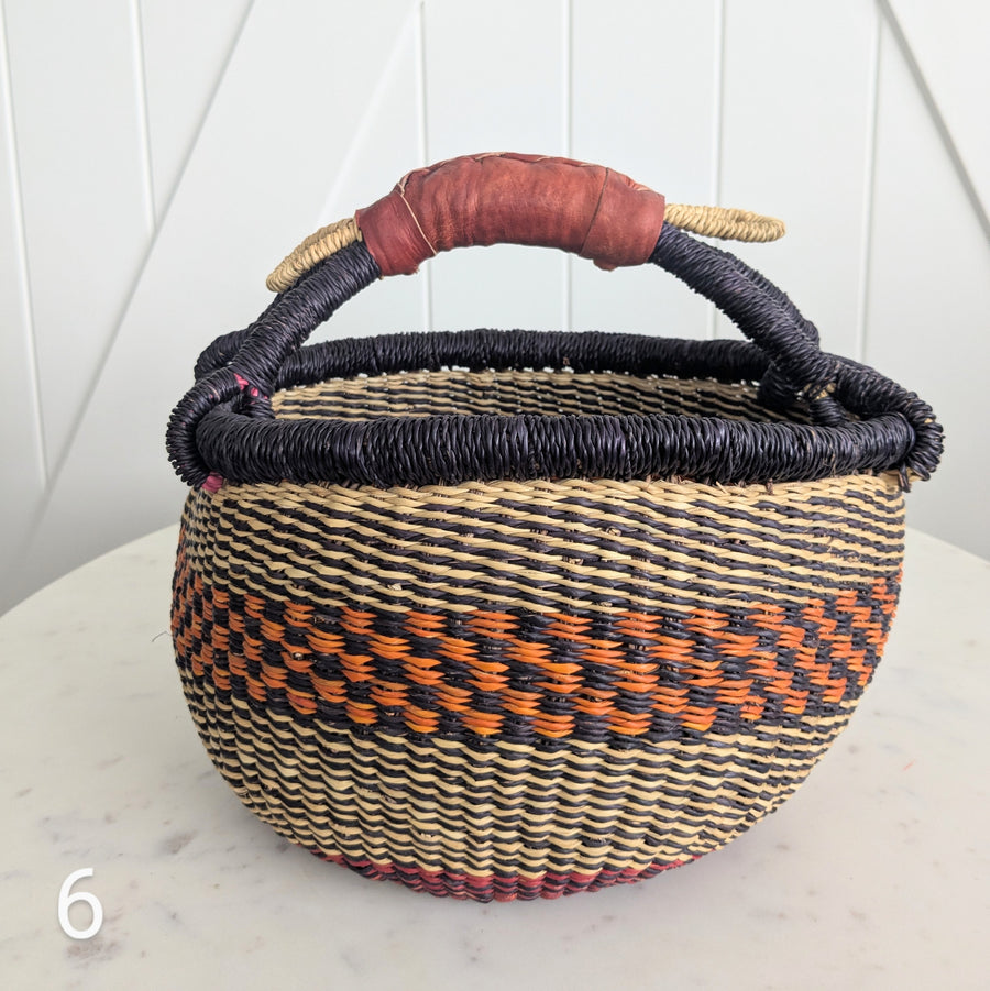 Small Foraging Bolga Basket - Patterned Designs