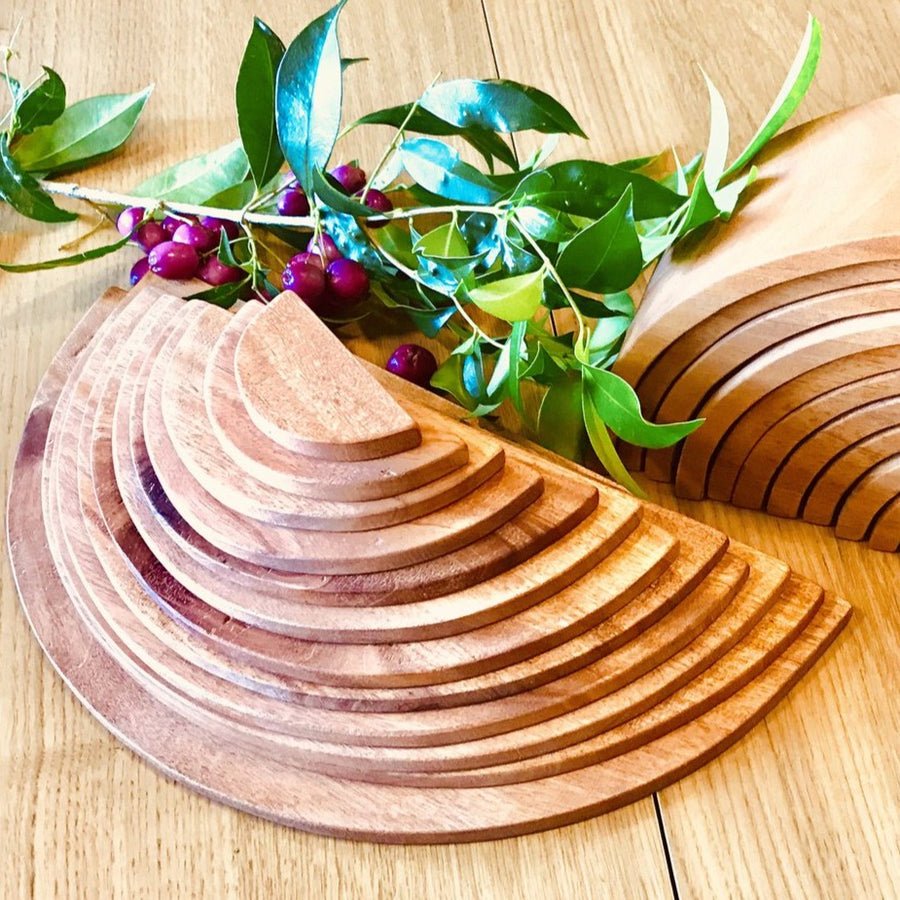 Wooden Stacking Plates