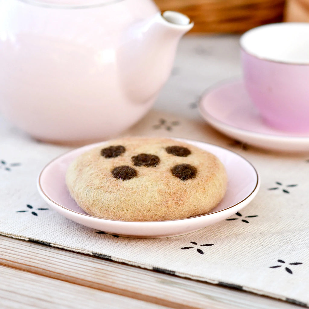 Tara Treasures | Felt Food - Large Chocolate Chip Cookie