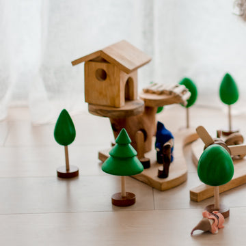 Qtoys | Wooden Small World Tree Set