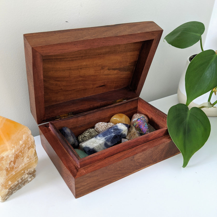 Wooden Keepsake Treasure Box - Moon and Stars