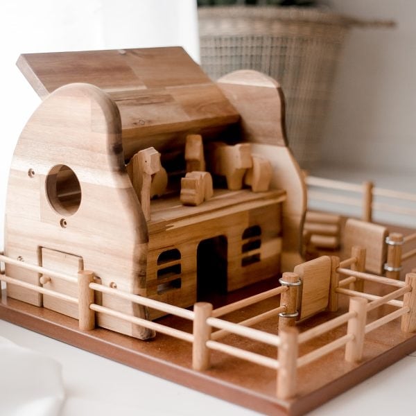 Qtoys | Wooden Farm and Barn Play Set
