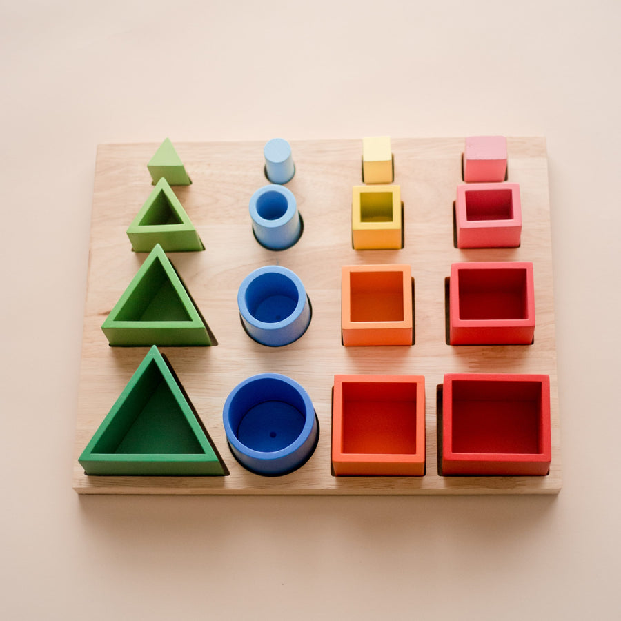 Qtoys | Montessori 3D Shape Sorting Nesting Board