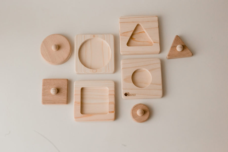 Qtoys | Natural Wooden Single Shape Puzzles