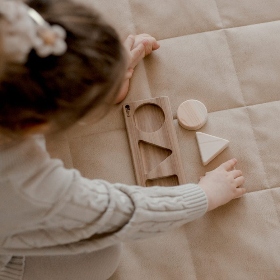 Qtoys | Natural Wooden Three Shape Puzzle