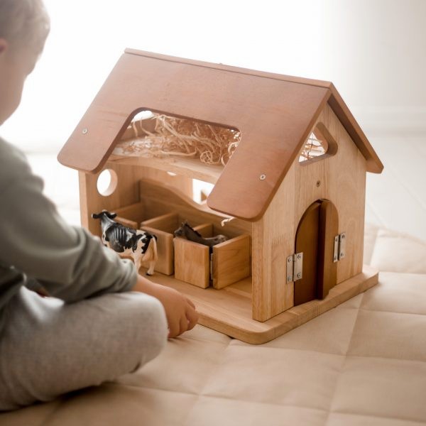 Qtoys | Wooden Horse Stable