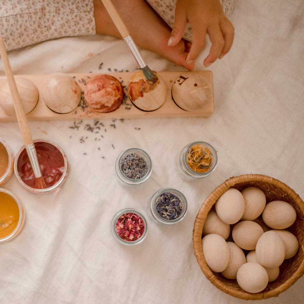 Qtoys | Wooden Eggs in Basket