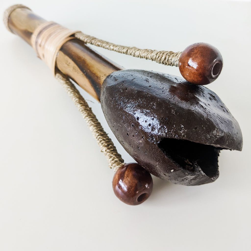 Nut Kenari Shaker