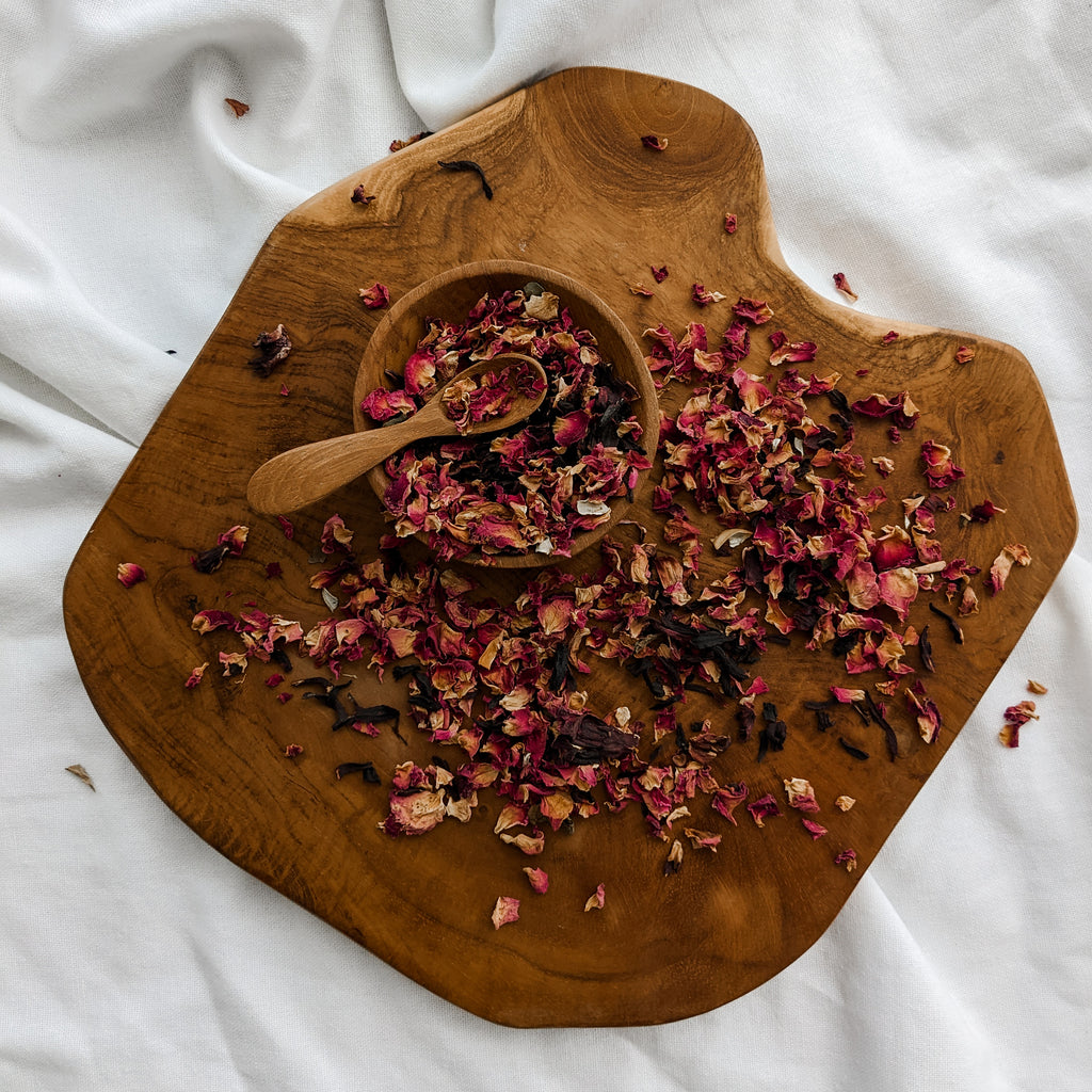 Natural Treasures - Flower Confetti | Red Petal Mix