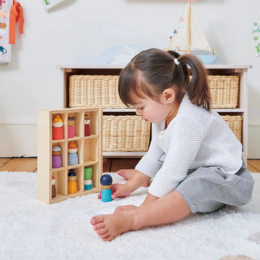 Wooden Dolls - Happy Folk Hotel Peg Doll Set